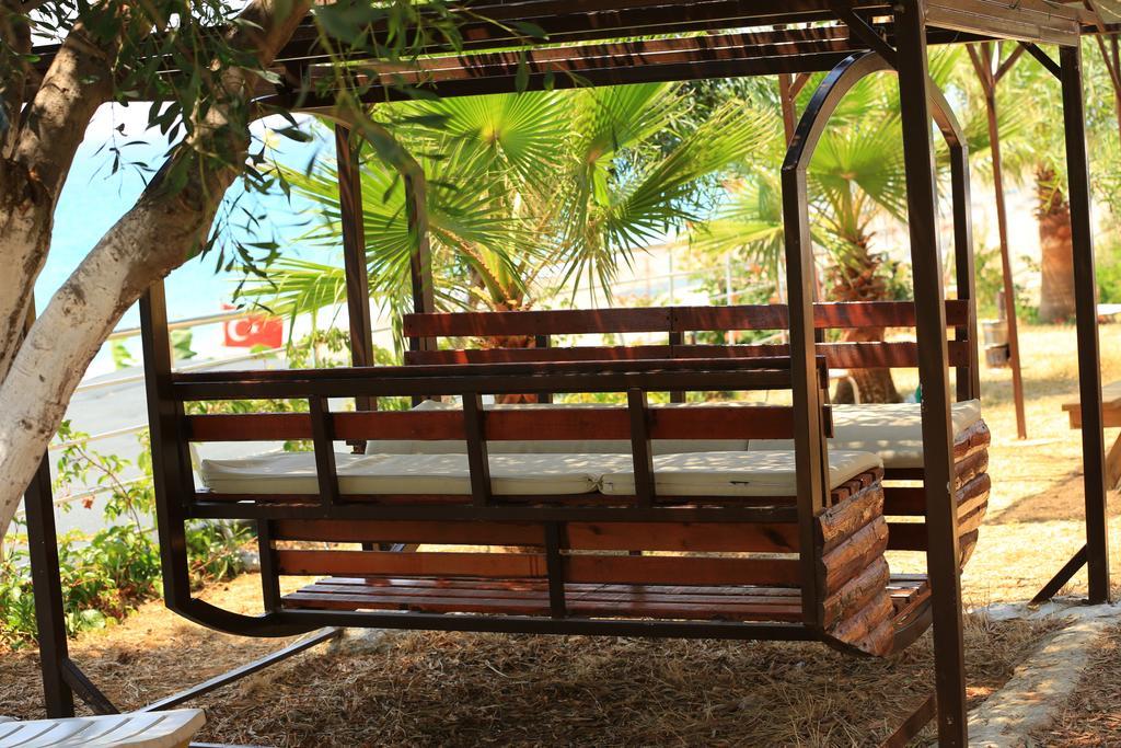 Mavi Cennet Camping Caravan Kızılot Exterior foto