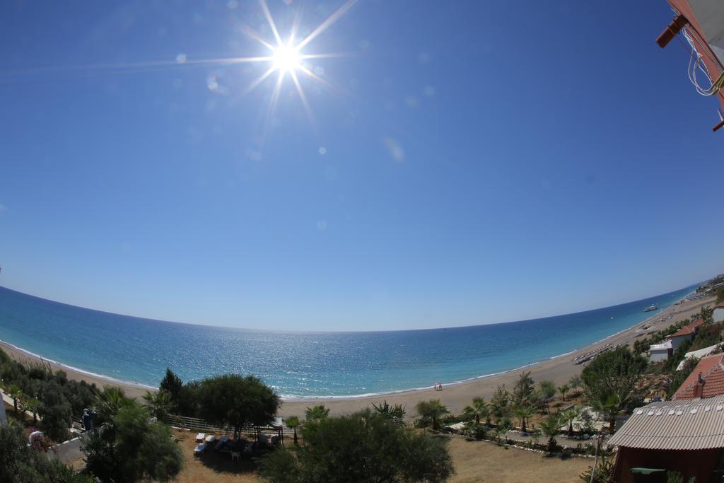 Mavi Cennet Camping Caravan Kızılot Exterior foto