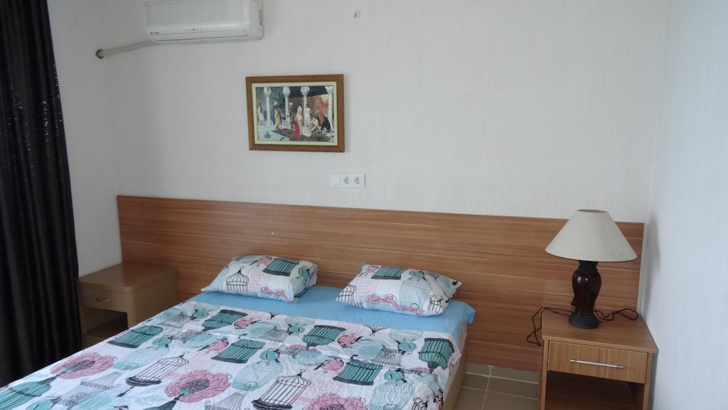 Mavi Cennet Camping Caravan Kızılot Zimmer foto