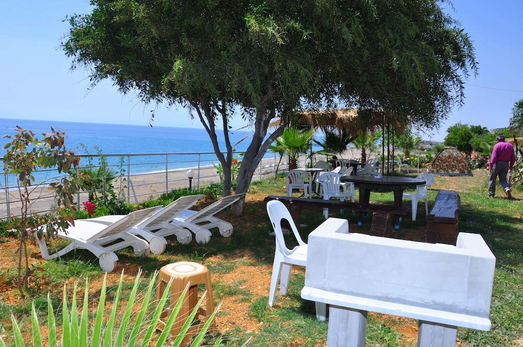 Mavi Cennet Camping Caravan Kızılot Exterior foto